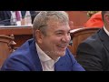 të qeshura me lot në orën e 5 40 deputeti i lushnjes zgjon sallën e parlamentit