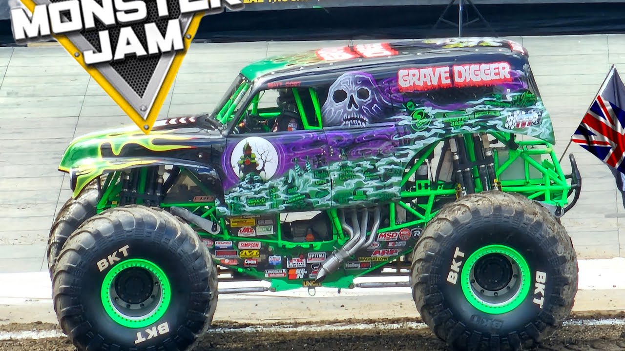 Monster Jam 2023 London Stadium - Grave Digger Best Bits. - YouTube