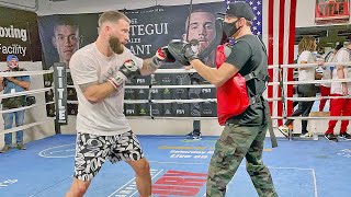 CALEB PLANT LOOKS TO BLAST CANELO WITH POWER JABS AND STRAIGHTS! WORKS MITTS AHEAD OF FIGHT