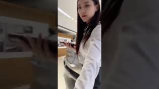 黑丝美脚美女主播直播间粉丝福利秀丝袜美腿热舞123