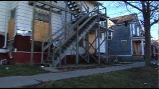City cracking down on owners of blighted properties