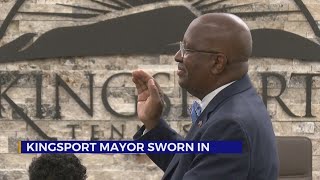 Kingsport swears in first African American mayor