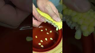 剝玉米的方式How to Hull Corn