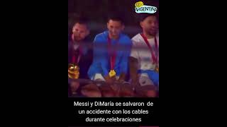 Messi y DiMaría casi se vuelan los cables de tensión durante las celebraciones