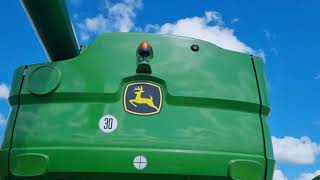 Битва Агротитанов Claas Tucano 470 и John Deere s770