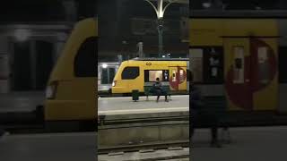 CP Class 3400 -  3419 Arriving at Porto Sao Bento Station on 25/1122 #shorts