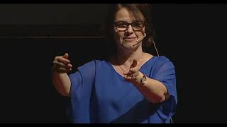 Making the Most of Migration | Adrienn Olson | TEDxDebrecenUniversity