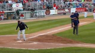 Classic Baseball Meltdown - Winnipeg Goldeyes Manager vs. The Head Umpire