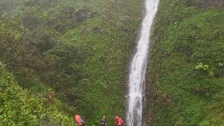 howzitboy hikes:Moanalua valley waterfalls