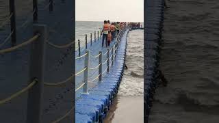 This is Thrissur's First FLOATING BRIDGE 🌊 located in chavakkad Beach💙 full video uploaded 🏖️