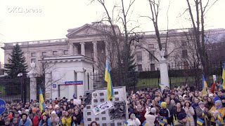 Wielka demonstracja Ukraińców i Polaków przed Ambasadą Rosji w Warszawie (4).