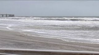 In preparation for Nicole, Jacksonville Beach Ocean Rescue issues beach safety alert through wee...