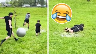 COMEDY FOOTBALL & FUNNIEST FAILS #2 (TRY NOT TO LAUGH)