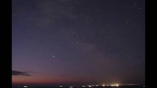 海から昇るさそり座と夏の天の川・火星・木星・土星