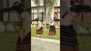 Bihu Dance 💞 || Assamese Culture 🧫 || Assamese Traditional Bihu Dance 🌺 || Assamese 📸 #Short