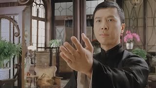 Ип Ман против вломившегося в его дом мастера Цзинь