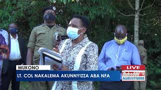 Agabuutikidde:     Lt Col. Nakalema akunyizza aba NFA ne Meeya Muyanja Ssennyonga.