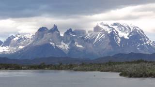 Patagonia Tour PREMIUM package: Day 10 - El Calafate to Torres del Paine National Park