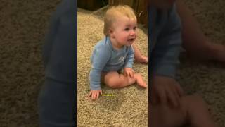 try not to laugh 👶😂 funny video, funny baby, cute baby,#cute ,#funny ,#babyvideos ,#shorts ,