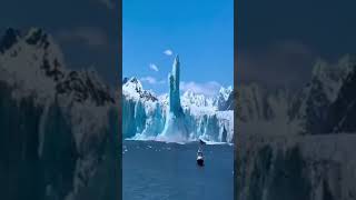 La fonte des glaces dans l'océan / la glace va fondre et l'eau va monter sur la terre😔😔😔