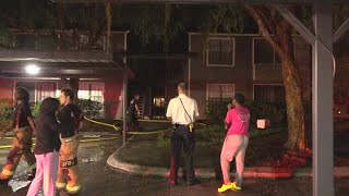 JFRD: Firefighter injured, 5 people displaced after fire in Baymeadows caused by lightning