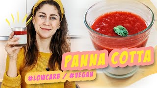 Low Carb Panna Cotta mit fruchtiger Erdbeersoße, vegan