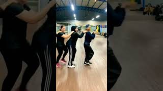 Goyang Geleng 😎 #dance #shortdance #shorts #goyangtiktok #tiktokviral #fyp #tiktokdance #viral