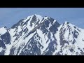 雪山の中遠見山から鹿島槍ヶ岳と五竜岳を望む mt. nakatohmi seeing mt.kajimayarigatake and mt. goryu.