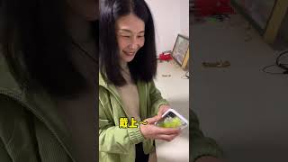 #手工 DIY给我麻麻做了个夜光扣子手机壳～哈哈哈哈哈哈