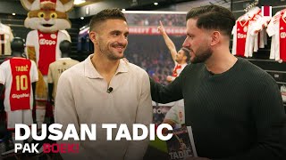 'Hé scheidsrechter!' 🤣 | Signeersessie 'Tadic, ultieme prof' 📚
