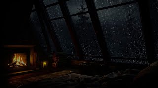 Noturno Relaxante 🥱 Lareira Crepitante, Chuva Forte na Floresta e Sons de Chuva para Dormir