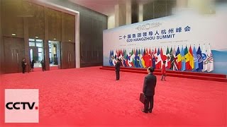 Video: President Xi welcomes foreign guests