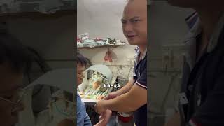 凭什么冰湖蓝会成为精致女人的首选?! #翡翠 #翡翠手镯 #珠宝 #做翡翠的老谢