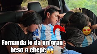 Chepe Y Fernanda Se Qued4n Dormidos bien Abraz4dos En Todo El Camino😱 Fernanda Lo Bes4😍