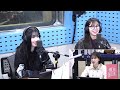 full 자유로운 변신 준비 완료😎 트와이스 twice 복자매 🍑나연 모모🍑 보는 라디오 웬디의 영스트리트 230315