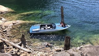 LAKE ADVENTURE IN CLASSIC GLASTRON