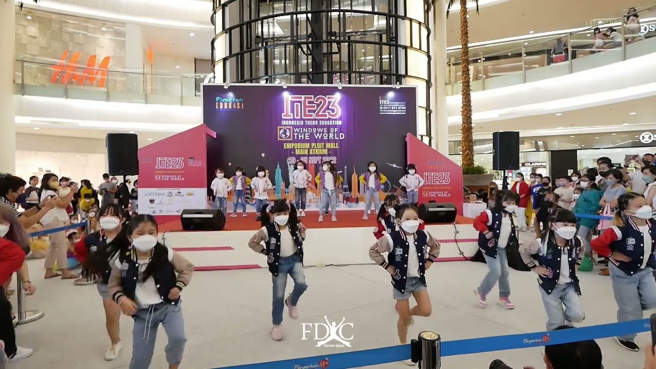 Kids Dance Performance Youtube