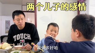 二条俩儿子感情咋样？老妈大锅炖羊汤，桌上俩孩子表现惹全家夸奖