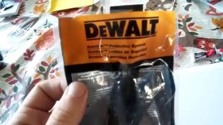 DeWALT DOMINATOR PROTECTIVE EYEWEAR (DPG94)