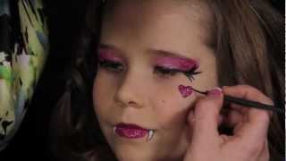 Monster High Draculaura makeup tutorial