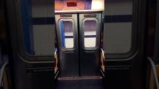 R68a (B) Train 5150 door chime