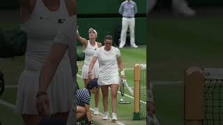 WIMBLEDON LADIES' SINGLES CHAMPION 2023 🏆 Marketa Vondrousova 🇨🇿 wins on Centre Court #shorts