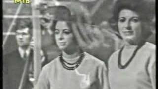 Lenche bolno lezhi - Sisters Mavrovski