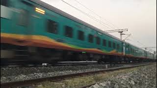 16319/KOCHUVELI-BANASWADI HUMSAFAR TRAIN