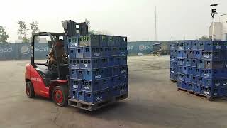 How to De-stack at High Level & Loading Pallets Onto A Delivery Truck @ForkliftSkills