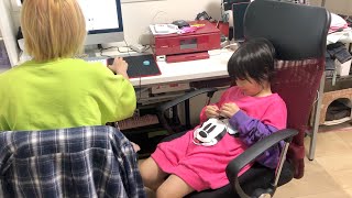 学校疲れた！？低いテンションで計算の宿題をするななたん！w【ココロマン普段の様子】