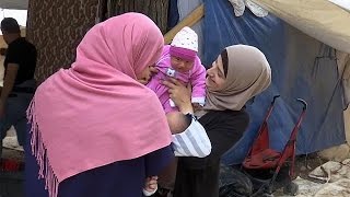 Grèce : quel avenir pour les nouveaux-nés des réfugiés ? - world