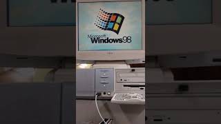 Windows98 起動画面 レトロPC NEC ValueStarNX