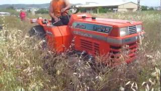 Μεταχειρισμένο τρακτερ KUBOTA L1 ME ΚΑΤΑΣΤΡΟΦΕΑ www.trakter.com ΤΑΓΤΑΛΕΝΙΔΗΣ