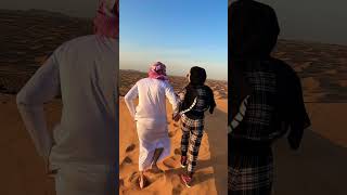 Jalan si pasir pakai Jordan #akashelahi #youtuber #youtubeshorts #youtube #viral #shorts #shortvideo
